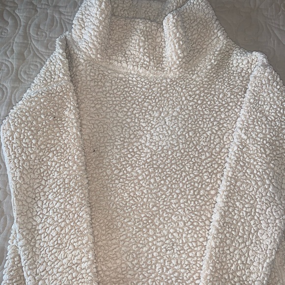 FUZZY SWEATER - Picture 2 of 2